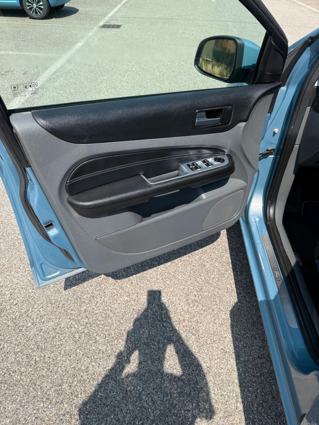 Ford Focus Station Wagon 1.6 tdci - 12 MESI DI GARANZIA -