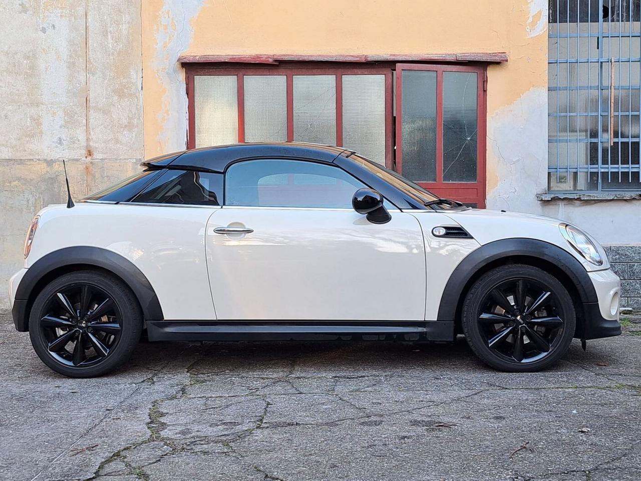 Mini Cooper Coupe 1.6 Coupé