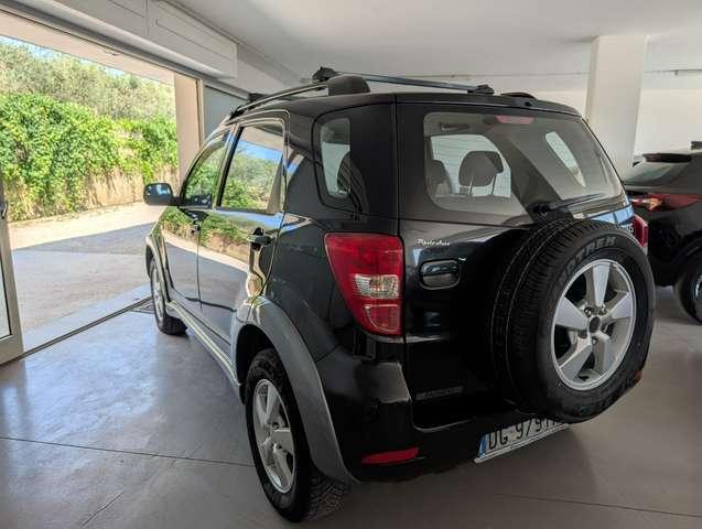 Daihatsu Terios Terios 2006 1.5 SX O/F GPL