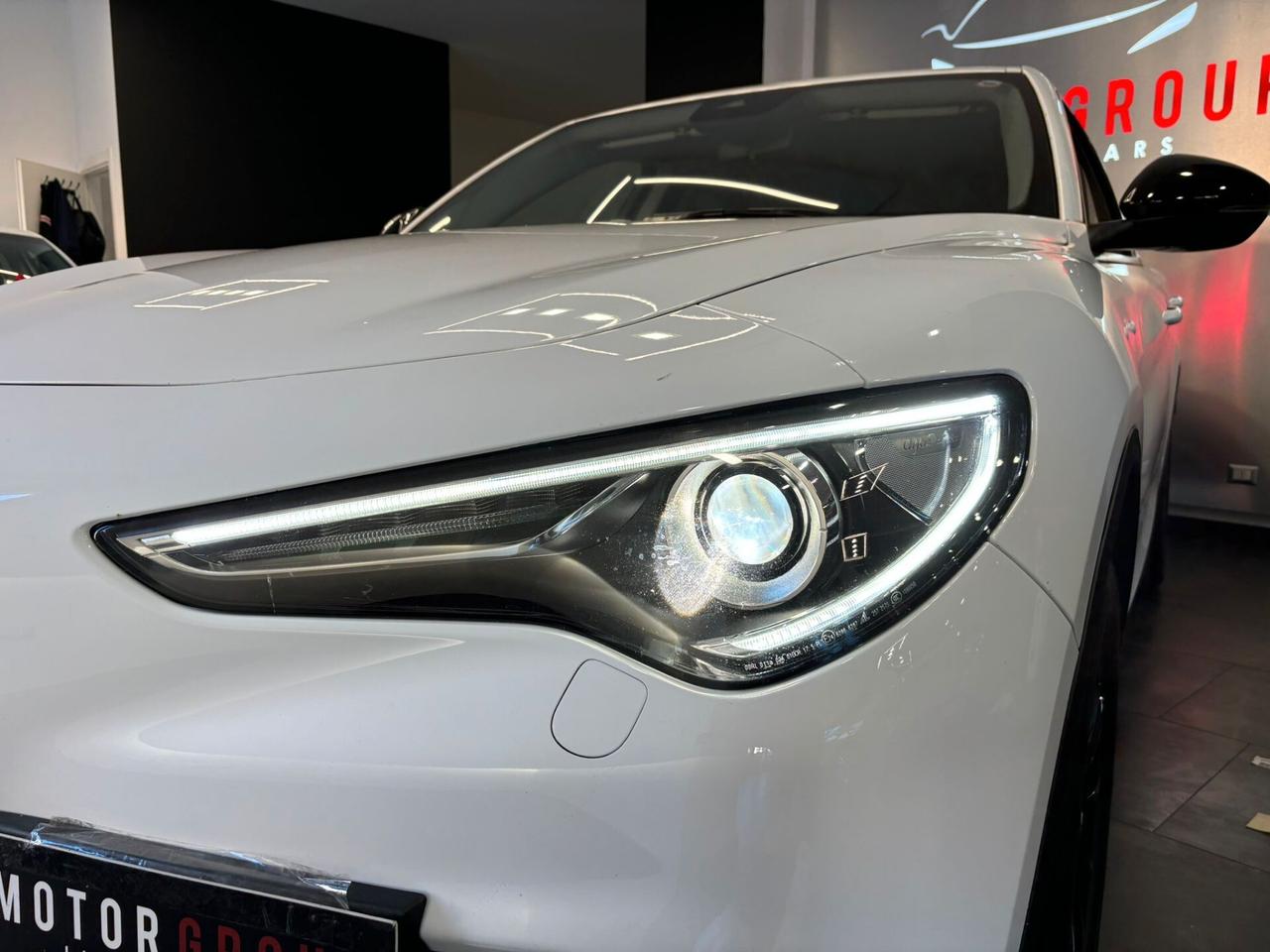 Alfa Romeo Stelvio 2.2 Turbodiesel 190 CV AT8 Q4 Business