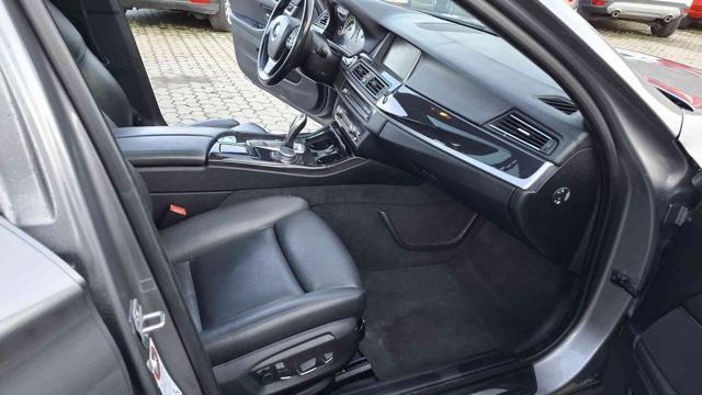 BMW 530 d xDrive Touring Luxury