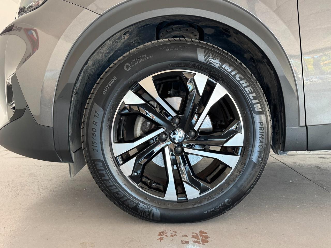 Peugeot 2008 1.5 BLUEHDI 110 ALLURE PACK