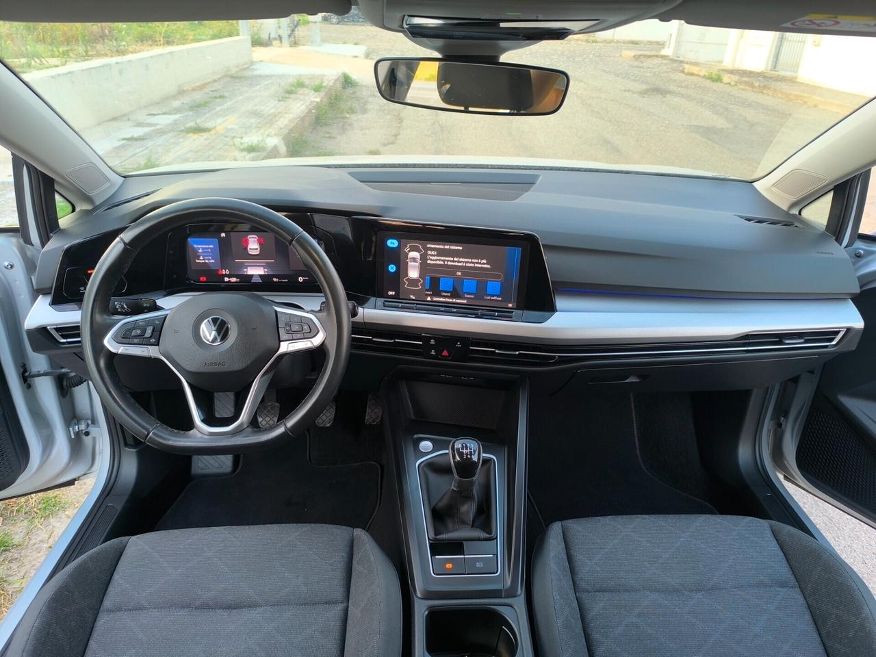 VOLKSWAGEN GOLF 8 2.0 TDI 115cv NAV/LUCI AMBIENT