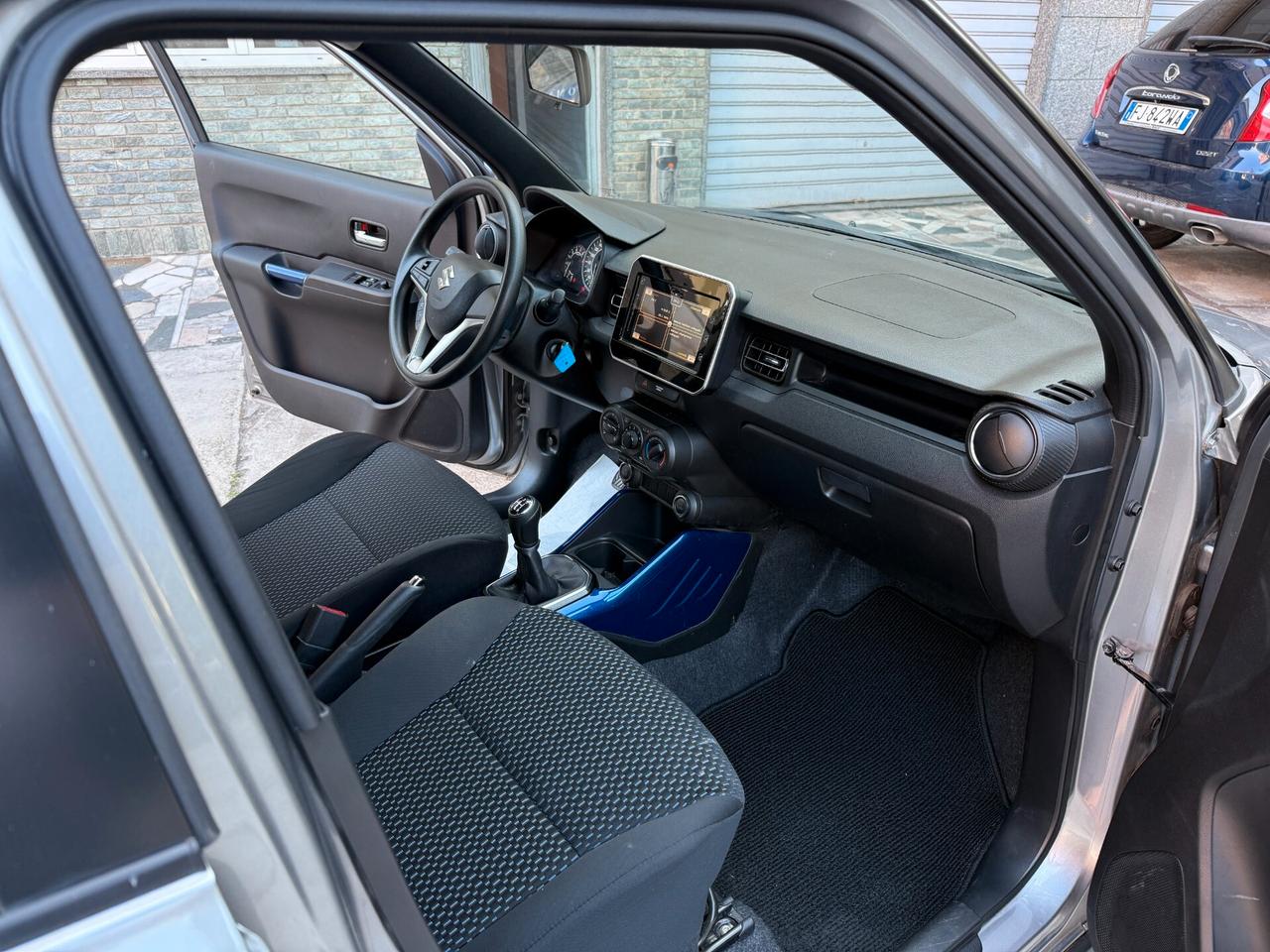 Suzuki Ignis 1.2 Hybrid Top