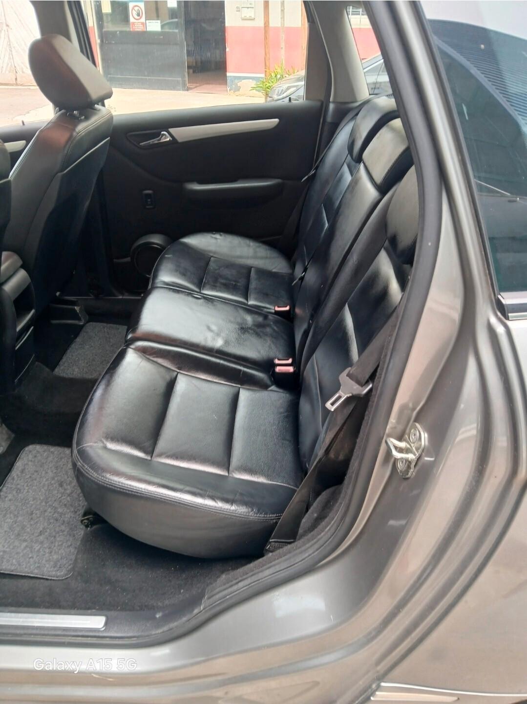 Mercedes-benz B 200 b200 diesel cambio automatico - permute