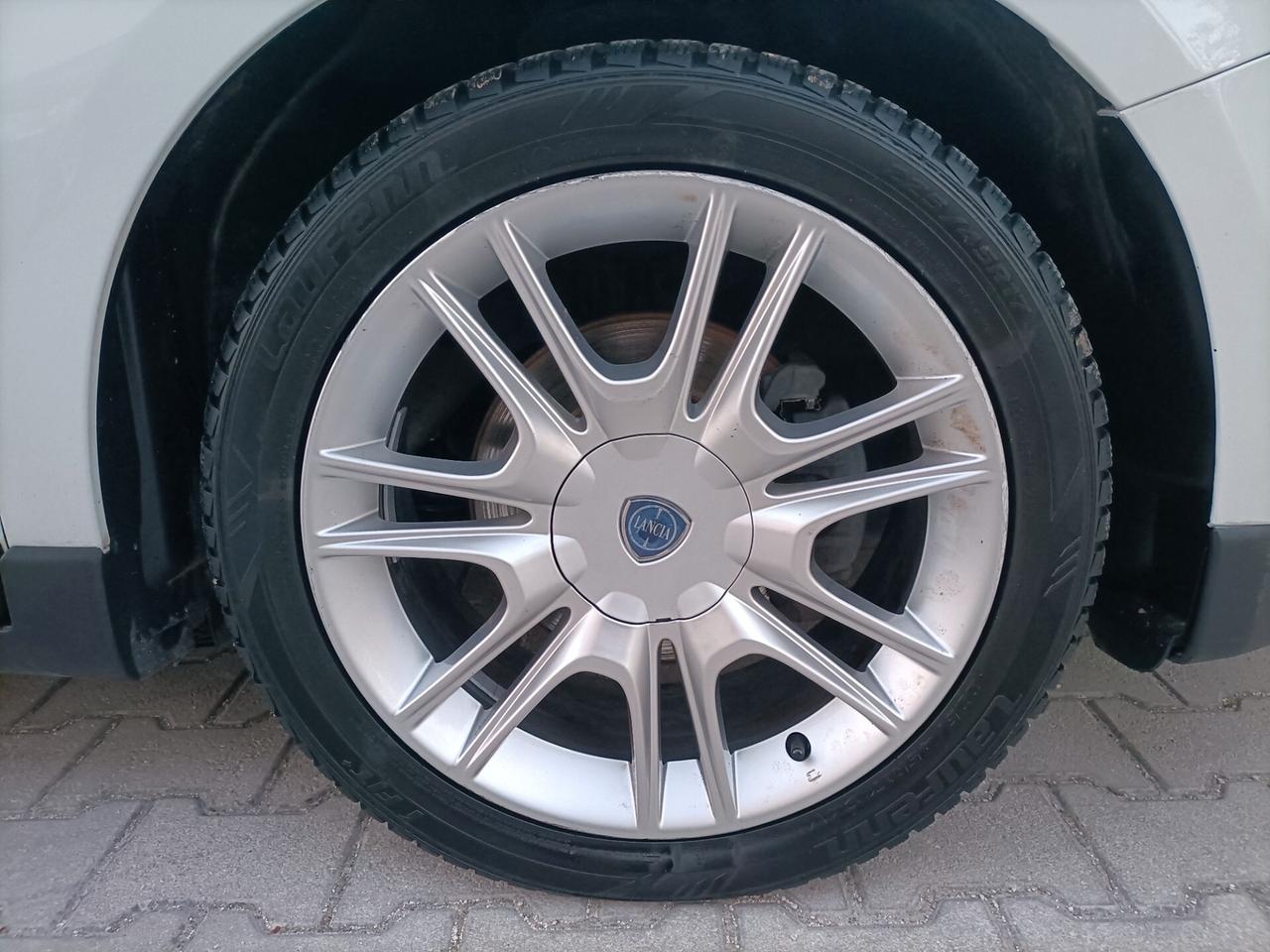 Lancia Delta 1.4 T-Jet 120 CV Platino Ecochic GPL