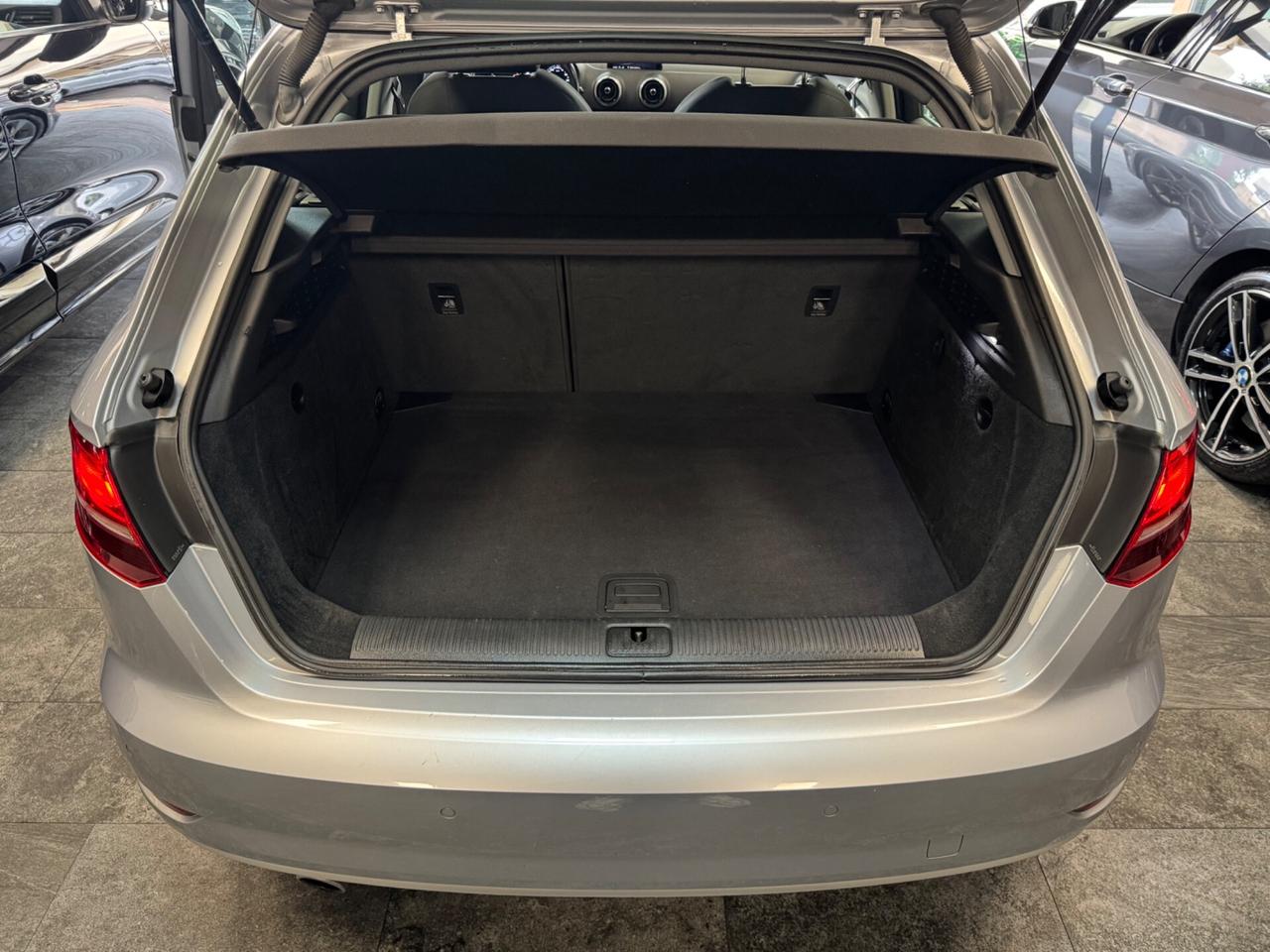 Audi A3 SPB 30 TDI 1.6 116 CV Sport FINANZIABILE