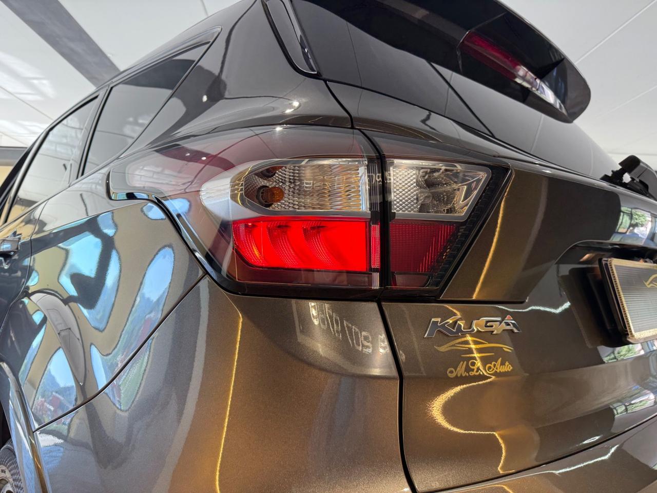 Ford Kuga 2.0 TDCI 150 CV ST-Line *UNICO PROPRIETA