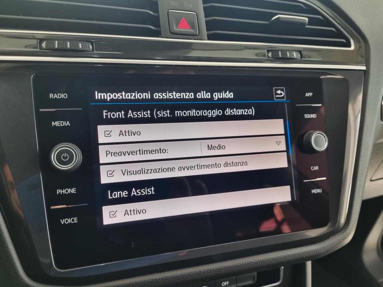 Volkswagen Tiguan 1.6 TDI SCR R-Line, VIRTUAL COCKPIT, KEYLESS