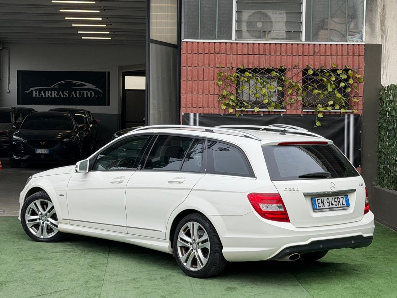 Mercedes-benz C 220 200 CDI BlueEFFICIENCY Avantgarde