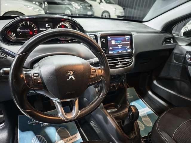 Peugeot 208 Neopatentati Benzina Euro 6 Cinghia nuova