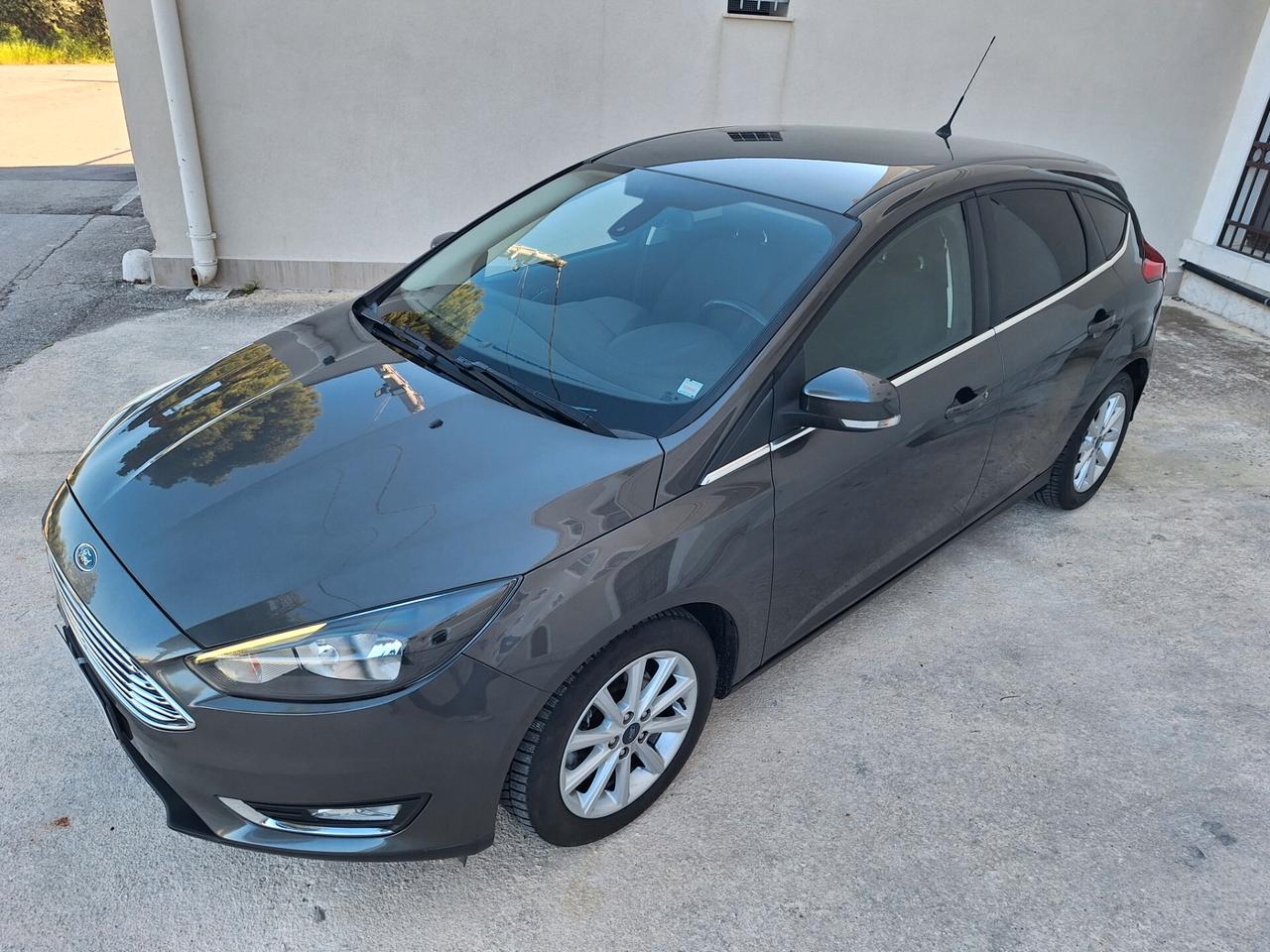 Ford Focus 1.5 TDCi 120 CV Titanium "BERLINA" 2017