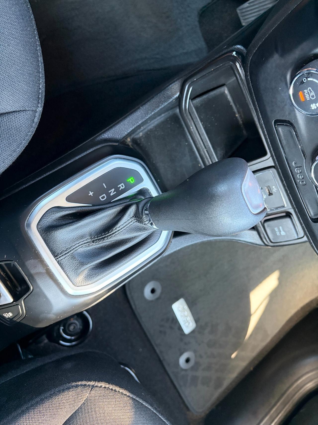 JEEP RENEGADE 1.6 MJT AUTOMATICO 120CV ANNO 2019 GARANTITA