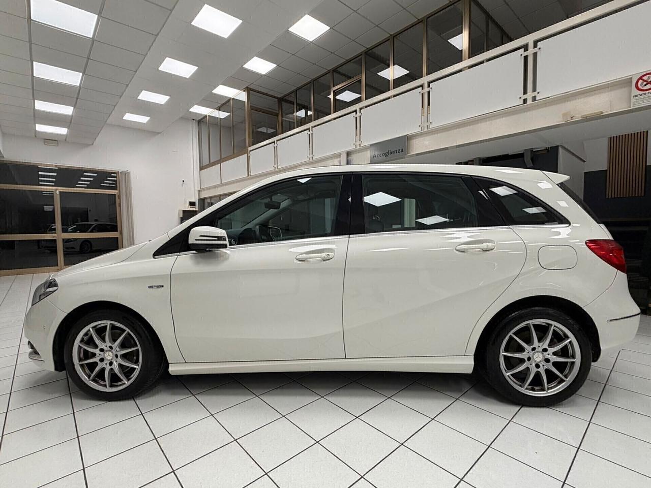 Mercedes B 200 CDI (BE) Executive 136CV 2012