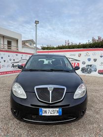 Lancia Ypsilon 1.2 Oro Plus
