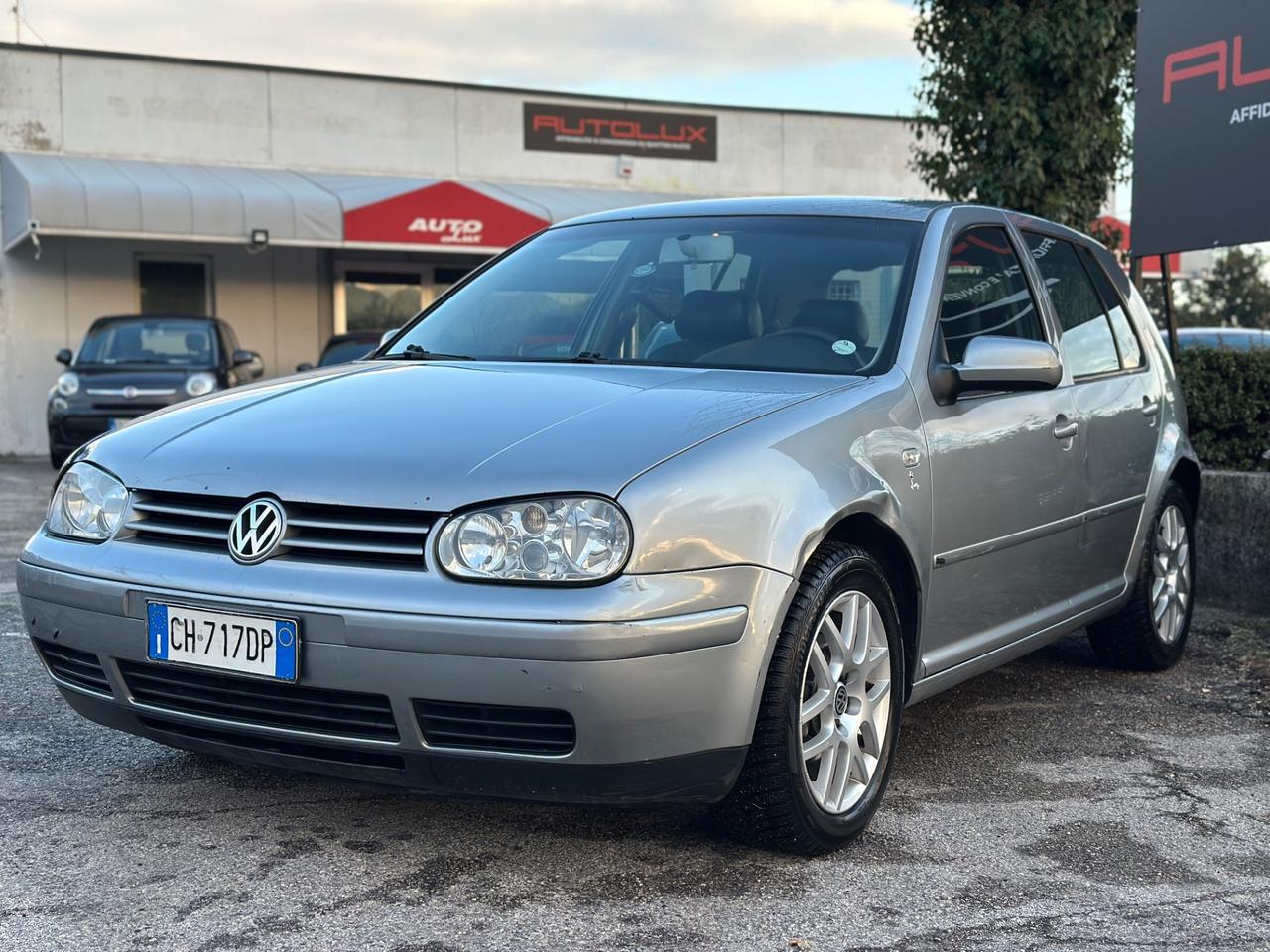 VOLKSWAGEN GOLF 4 1.6 16V cat 5 porte Highline