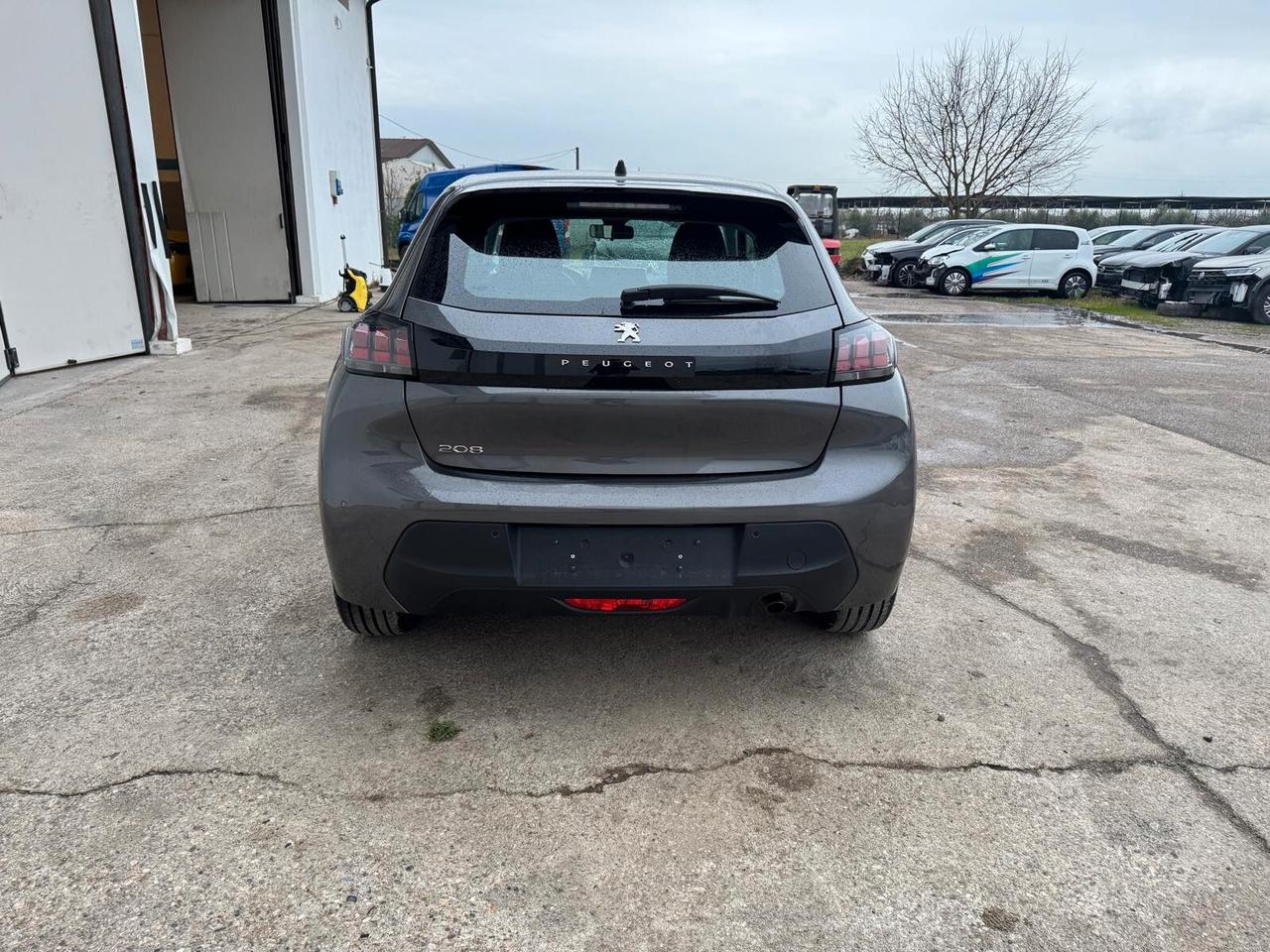 Peugeot 208 1.2 active START INCIDENTATA