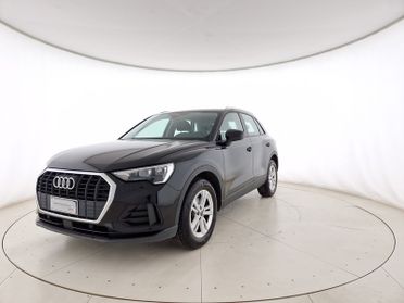 Audi Q3 35 2.0 tdi business