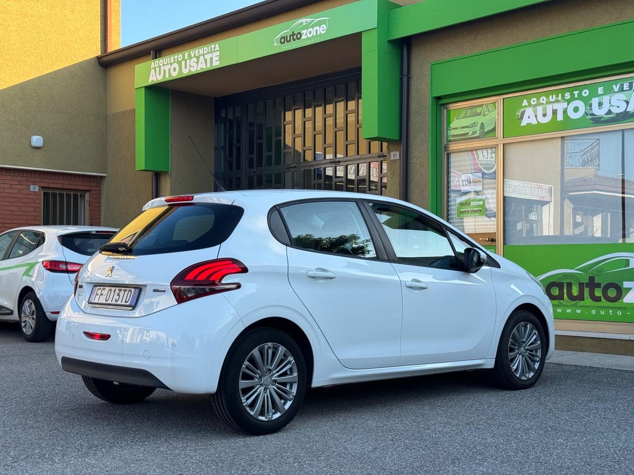 Peugeot 208 PureTech 82 5 porte Allure 36150km