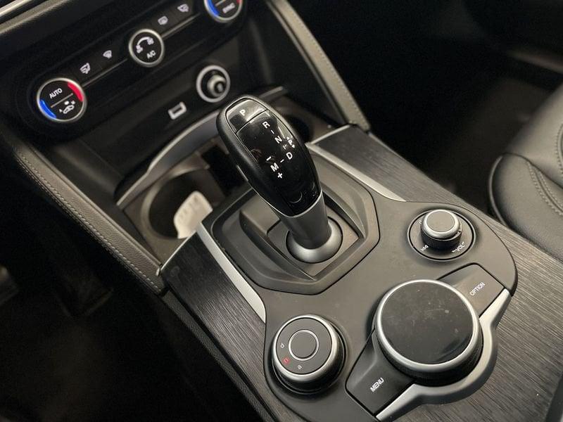 Alfa Romeo Stelvio 2.2 Turbo Diesel 190CV AT8 Q4 Executive