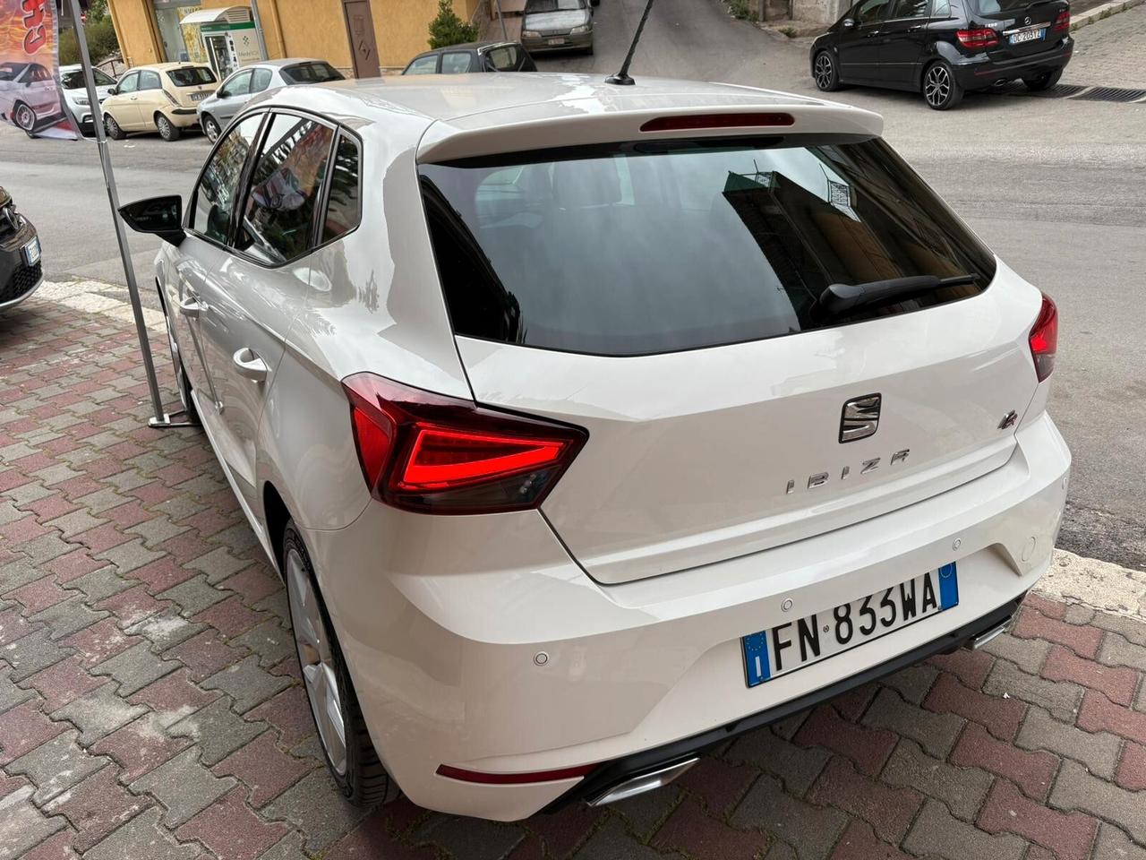 Seat Ibiza 1.6 TDI 95 CV 5 porte FR