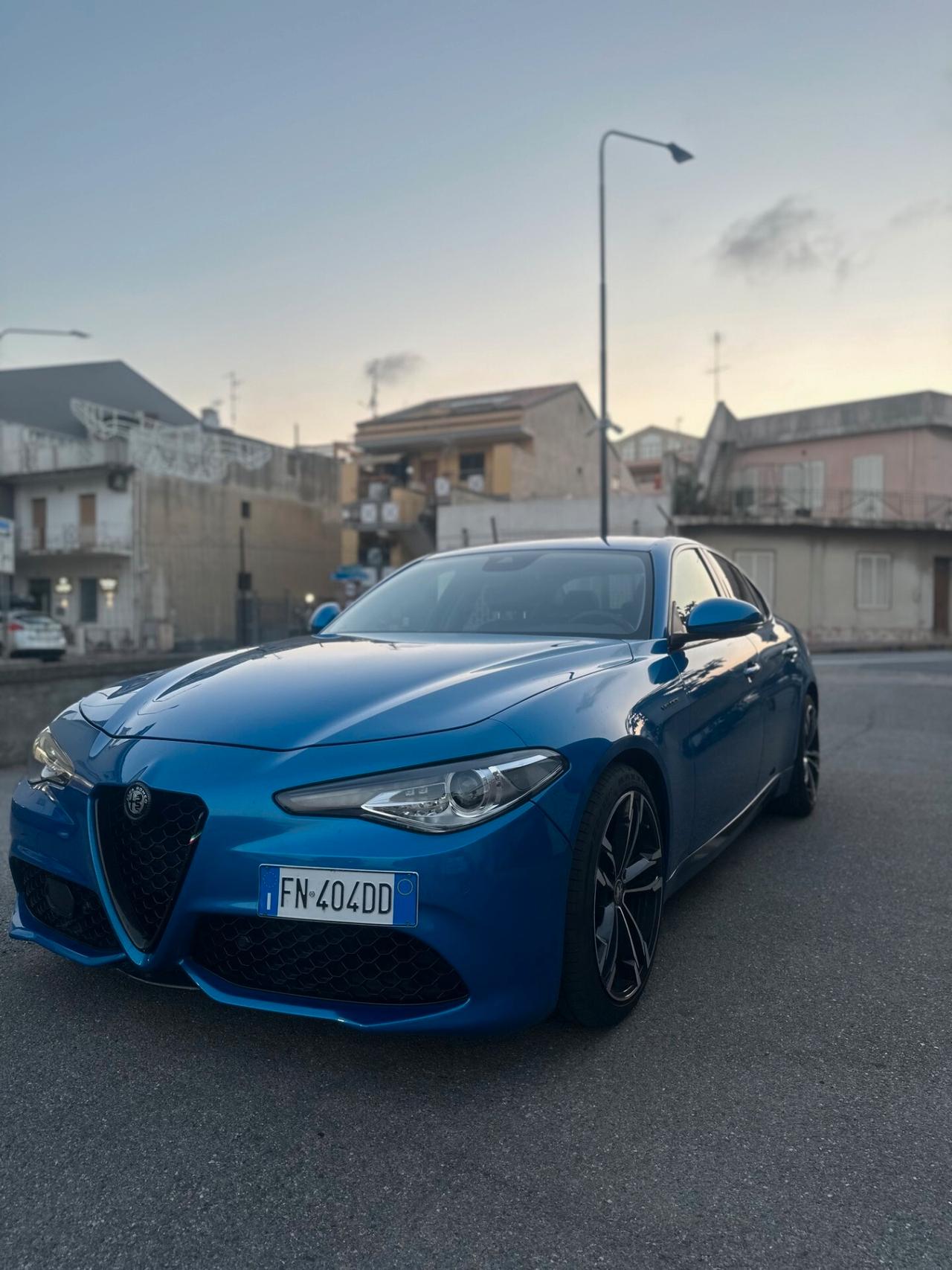 Alfa Romeo Giulia 2.2 Turbodiesel 210 CV AT8 AWD Q4 Veloce