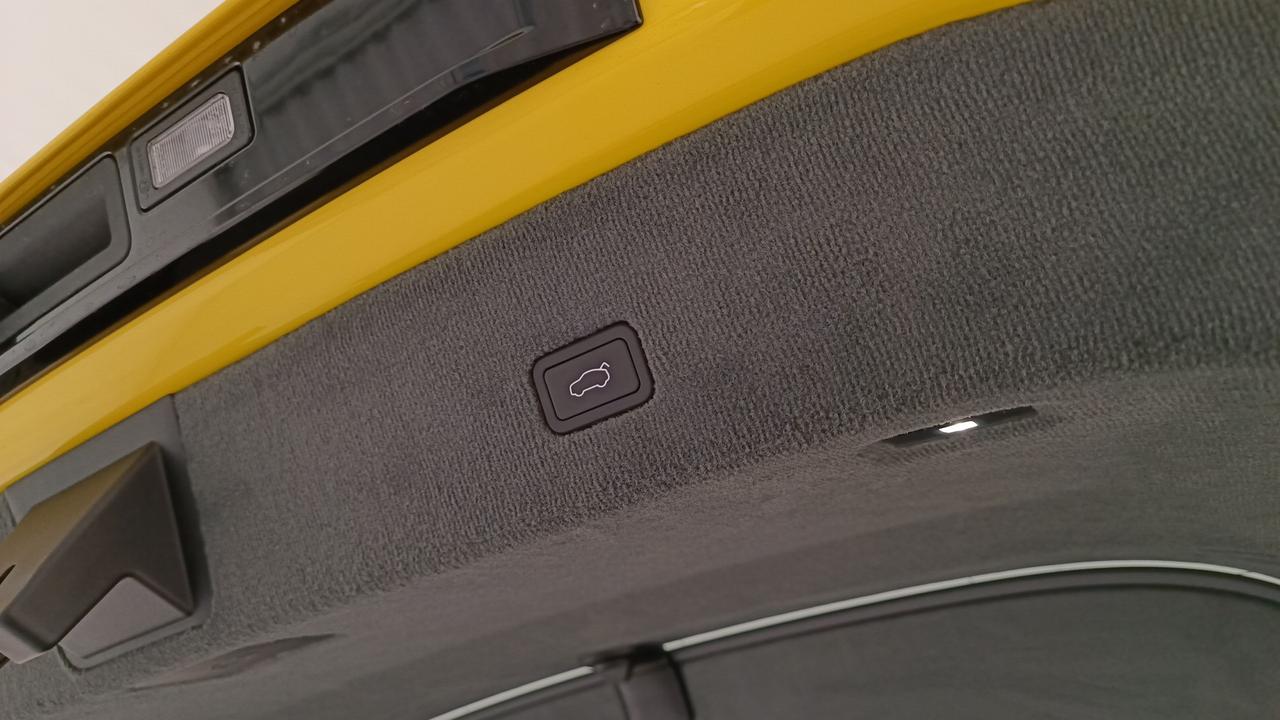 LOTUS ELETRE 600 GT