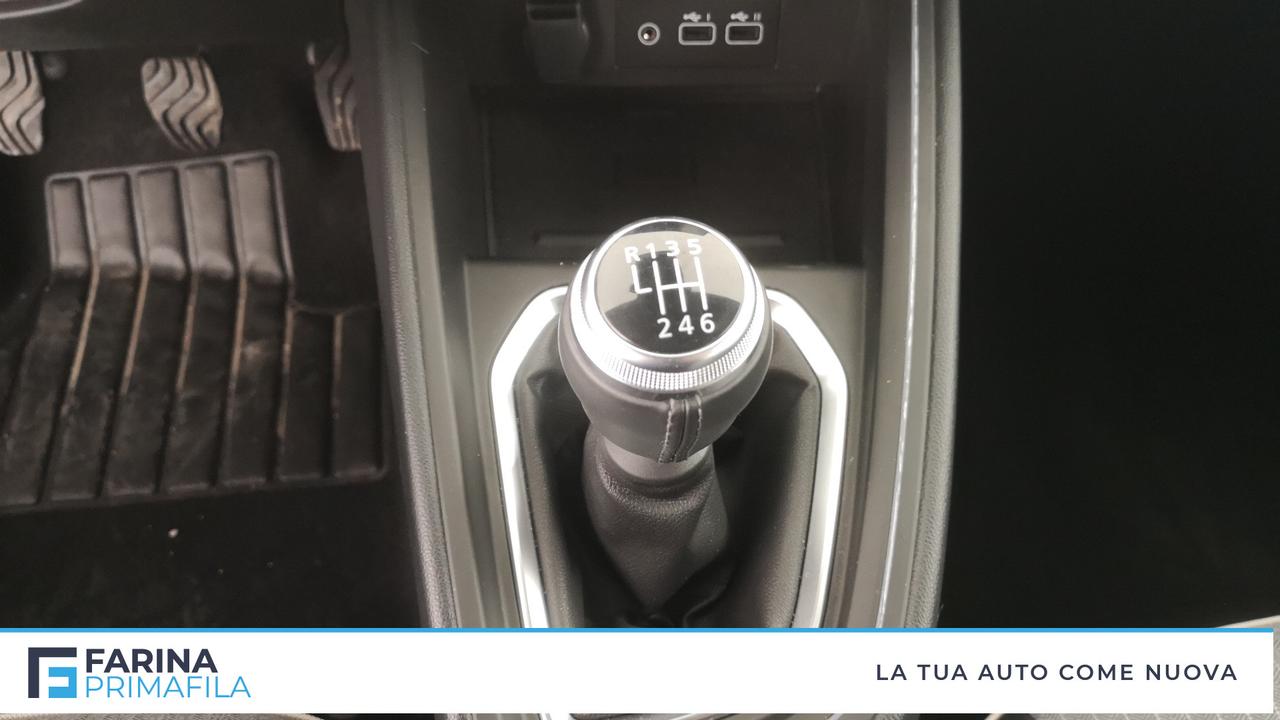 RENAULT Clio V 2023 - Clio 1.0 tce Techno 90cv