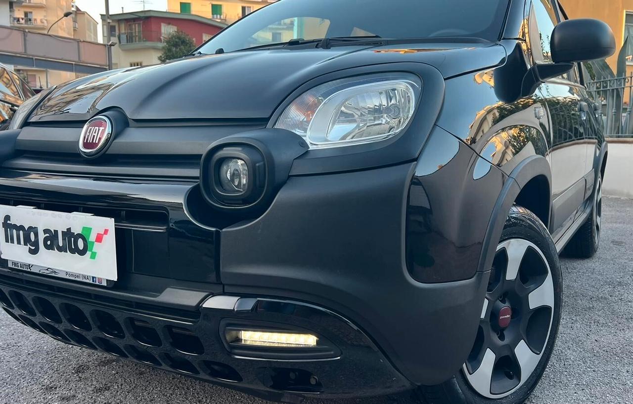 Fiat Panda Cross 1.0 FireFly S&S Hybrid Clima Autom.Com Vol.