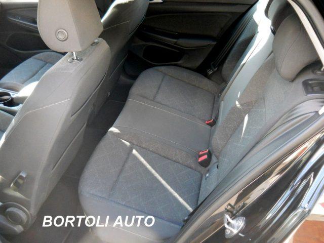 VOLKSWAGEN Golf 1.0 eTSI 14.000 KM EVO DSG LIFE AUTOMATICA