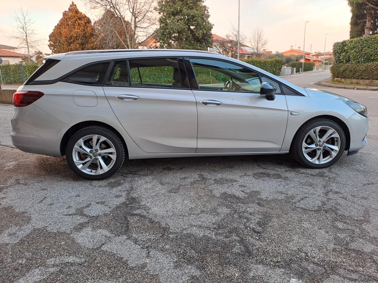 Opel Astra 1.5 CDTI 122 CV S&S Sports Tourer GS Line