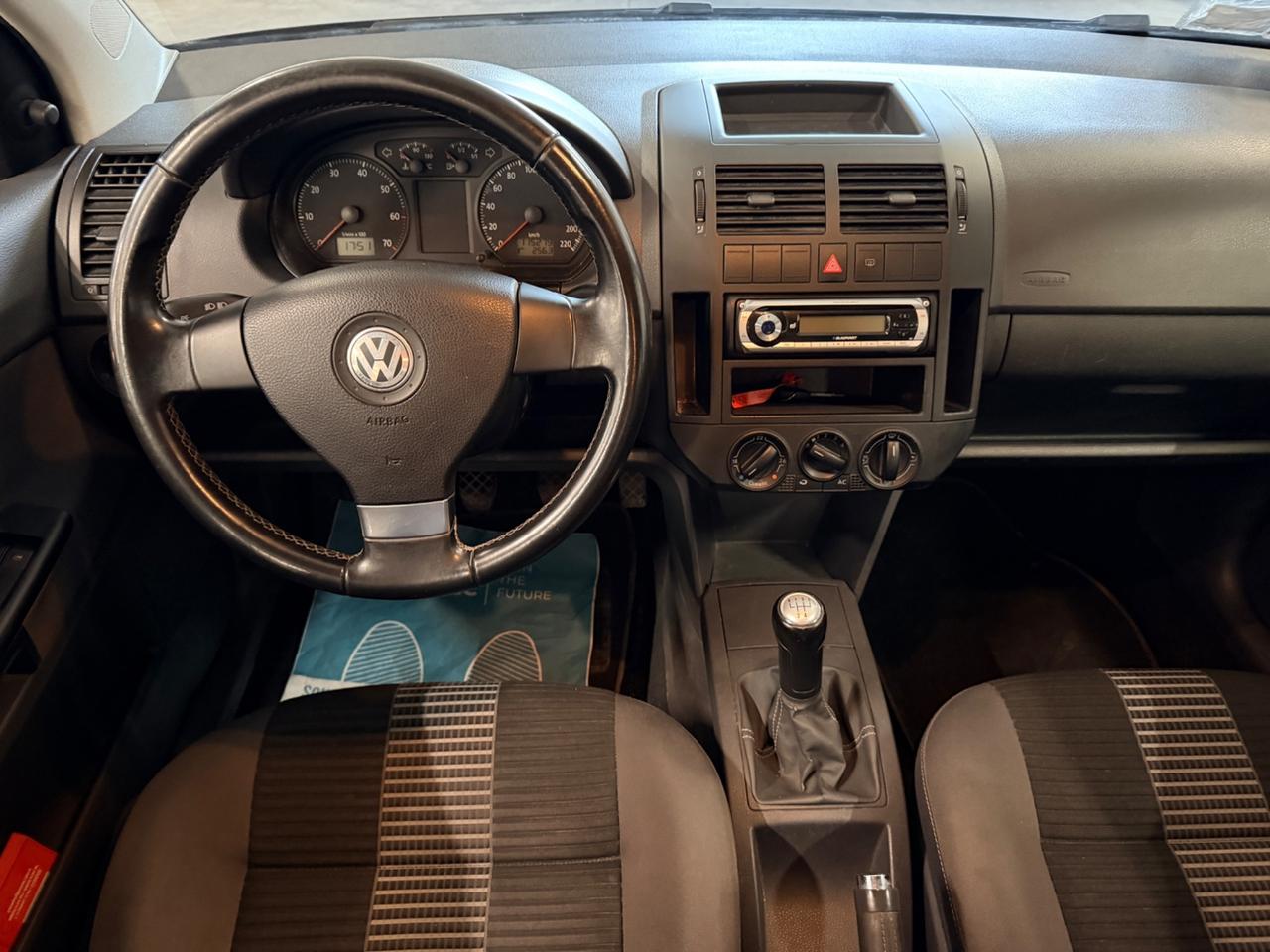 Volkswagen Polo 1.2/70CV 12V 5p. United