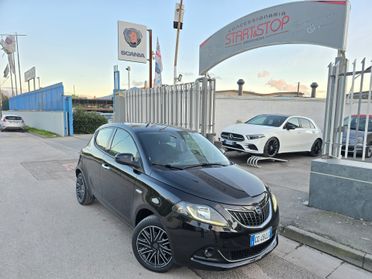 Lancia Ypsilon 1.0 FireFly Hybrid Ecochic UnYca