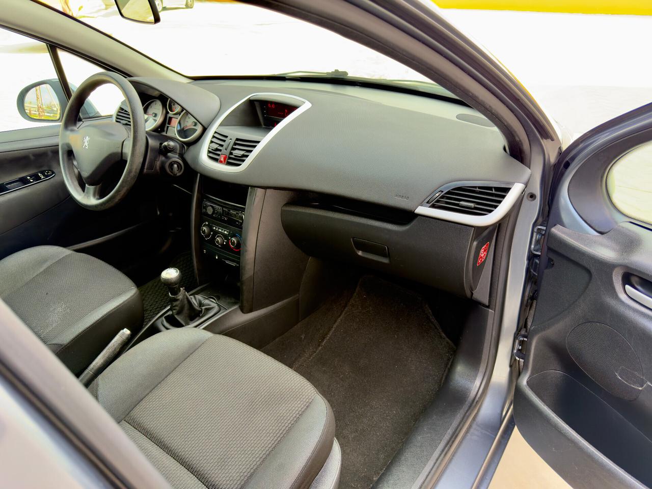 Peugeot 207 1.4 8V 75CV 5p. Energie Sport ECO GPL ok neopatentati