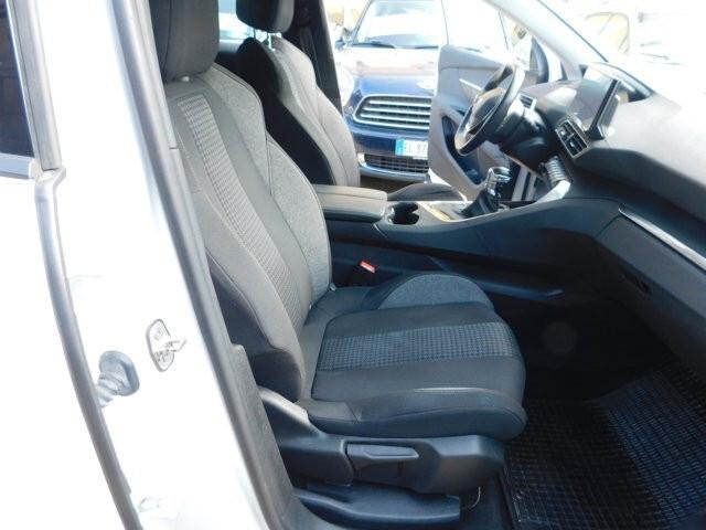 Peugeot 3008 BlueHDi 130 S&S Allure Pack