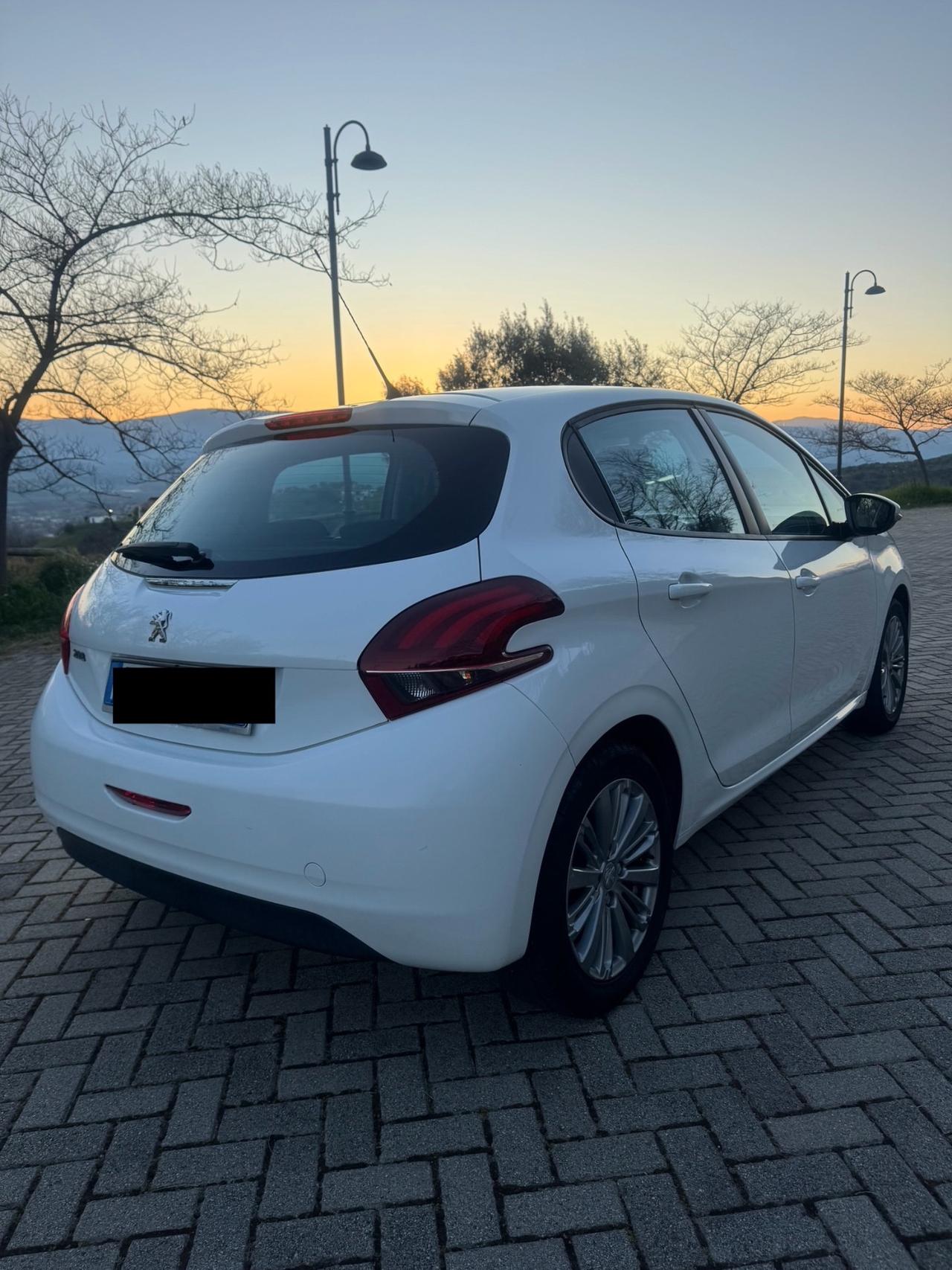 Peugeot 208 1.2 Benzina 82Cv PureTech 2015