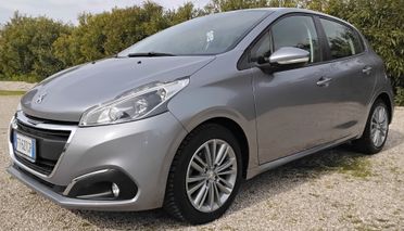 Peugeot 208 BlueHDi 100 S&S 5 porte GT Line