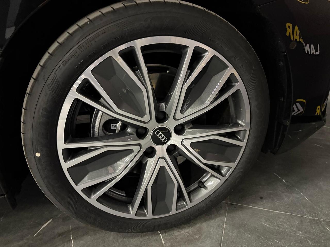 Audi A5 *204CV*MHEV*S-LINE*