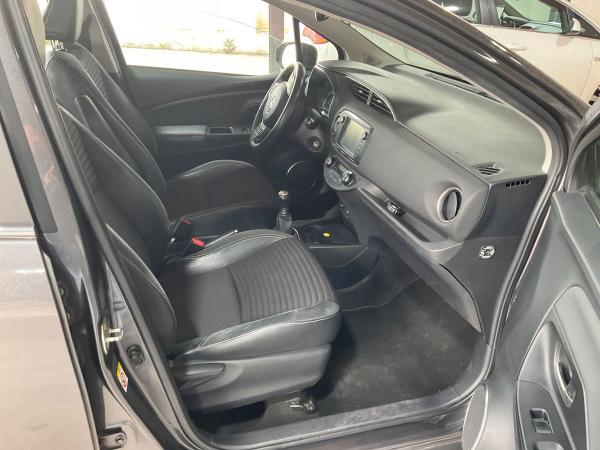 Toyota Yaris 5 Porte Yaris 5p 1.0 Lounge