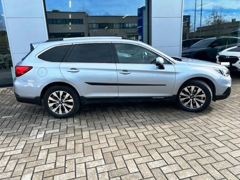 Subaru OUTBACK 2.0d-S Lineartronic Unlimited