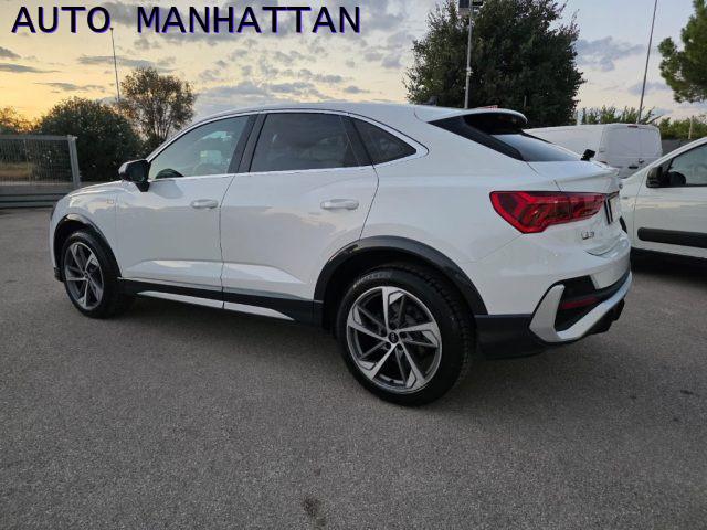 AUDI Q3 35 TDI quattro S tronic S line edition