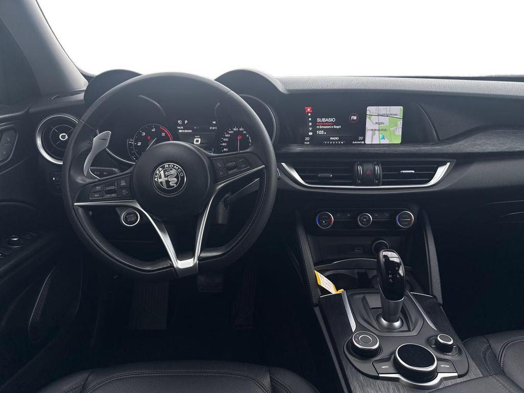 Alfa Romeo Stelvio 2.2 Turbo B-Tech Q4 Auto