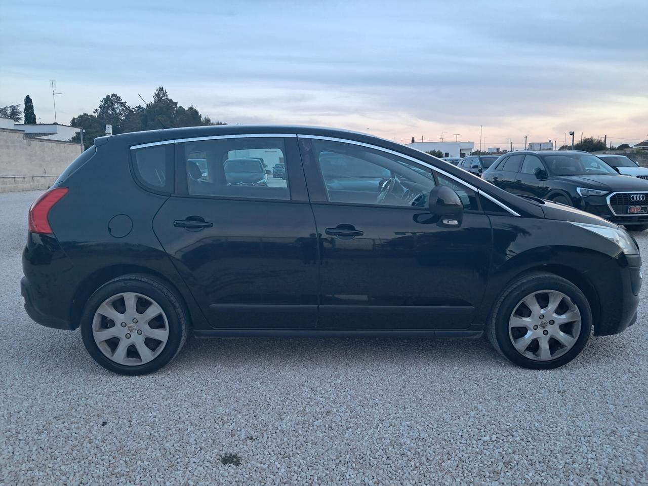 Peugeot 3008 -1.6HDI--110CV* Allure *CLIMA-PARK*