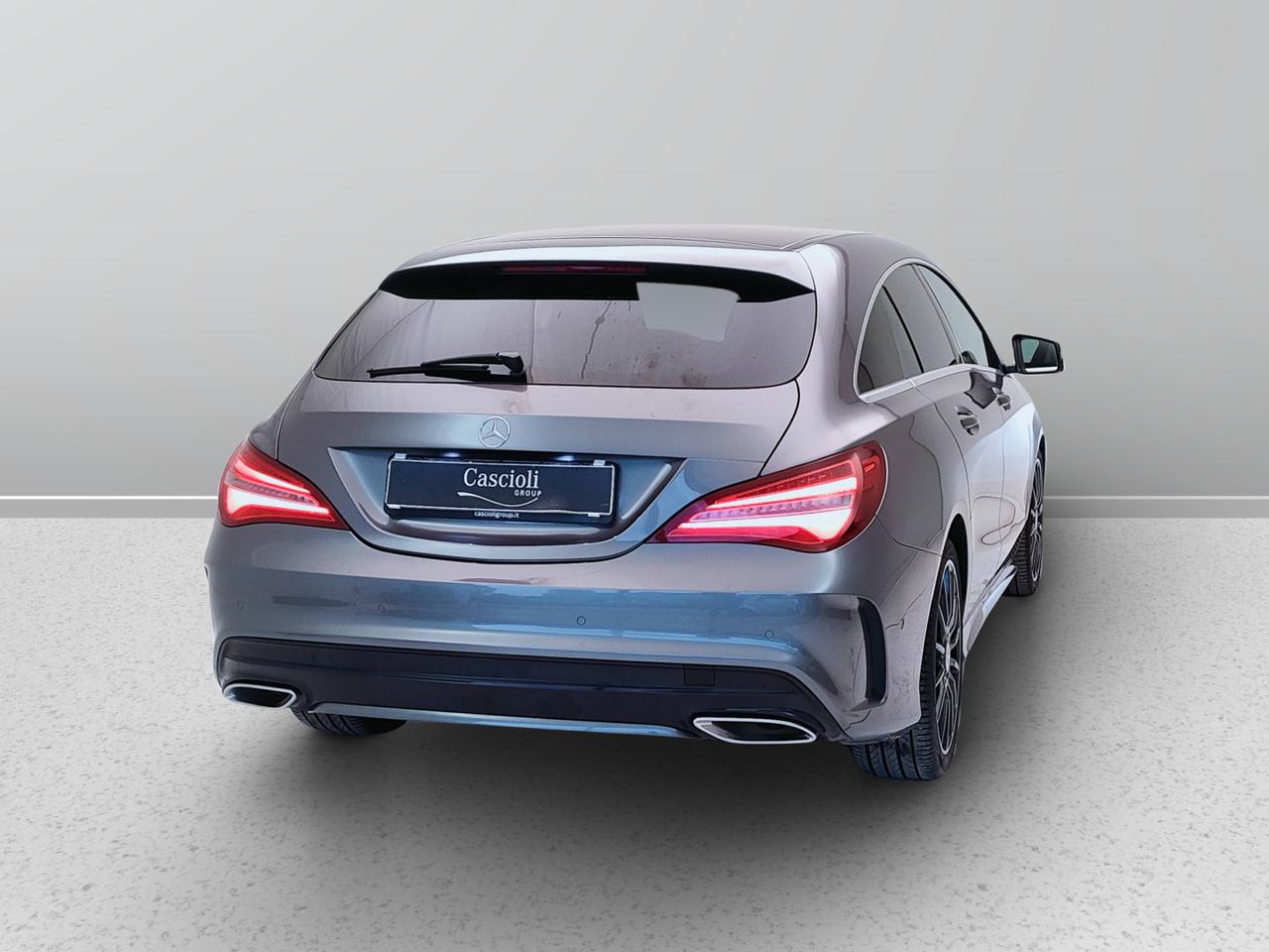 Mercedes-Benz CLA Shooting Brake - X117 - CLA Shooting Brake 220 d Premium 4matic auto FL