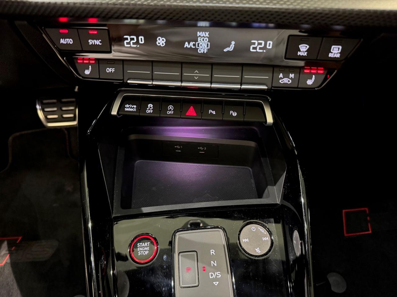 AUDI A3 IV 2020 Sportback RS3 Sportback 2.5 tfsi quattro s-tronic - GOMME NUOVE!