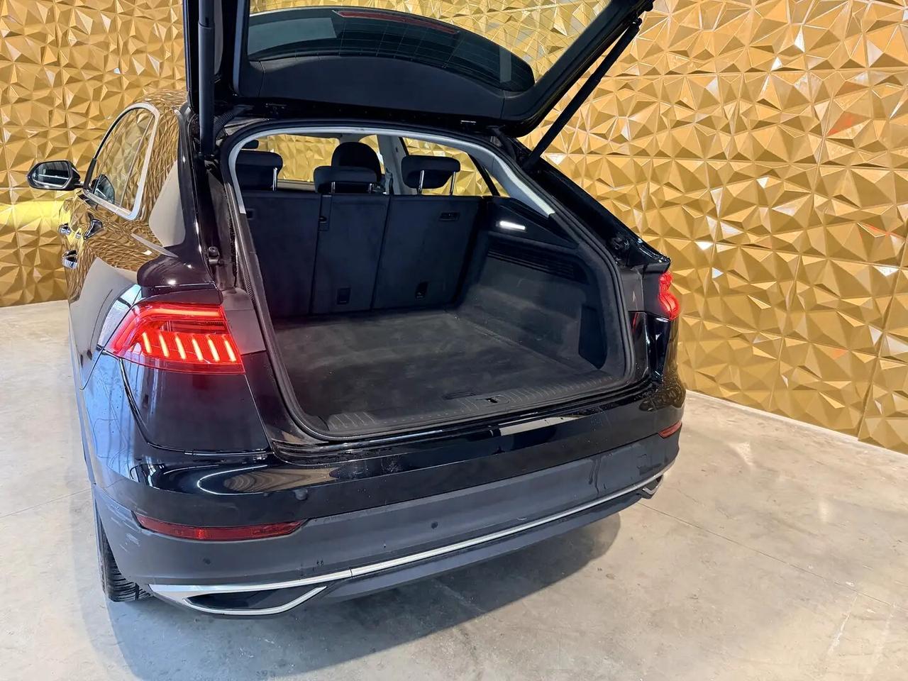 Audi Q8 50 TDI 286 CV quattro tiptronic Sport