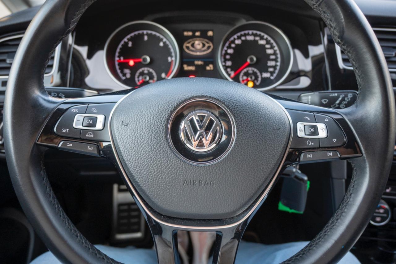 Volkswagen Golf 1.6 TDI 110 CV ALLSTAR - 2016