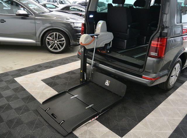 VOLKSWAGEN Multivan 2.0 TDI 150CV DSG Trendline "PEDANA DISABILI"