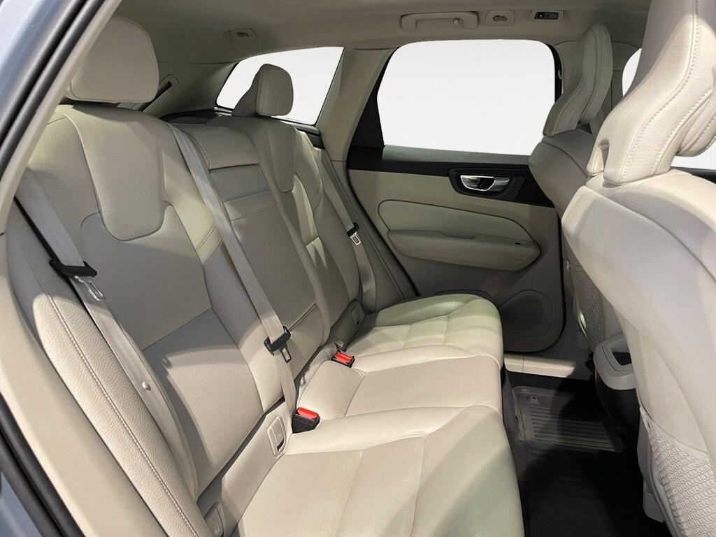 VOLVO XC60 II Promiscuo B4 2.0d Hybrid 197CV Autom. Inscription (MHEV) AUTOCARRO/IVA...
