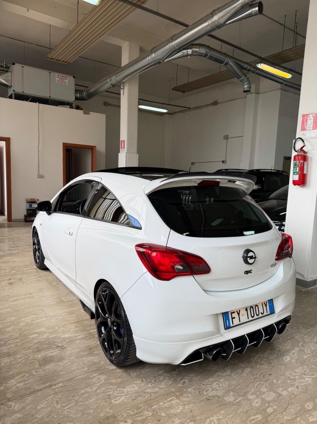 Opel Corsa opc 1.6 turbo 207cv 2019
